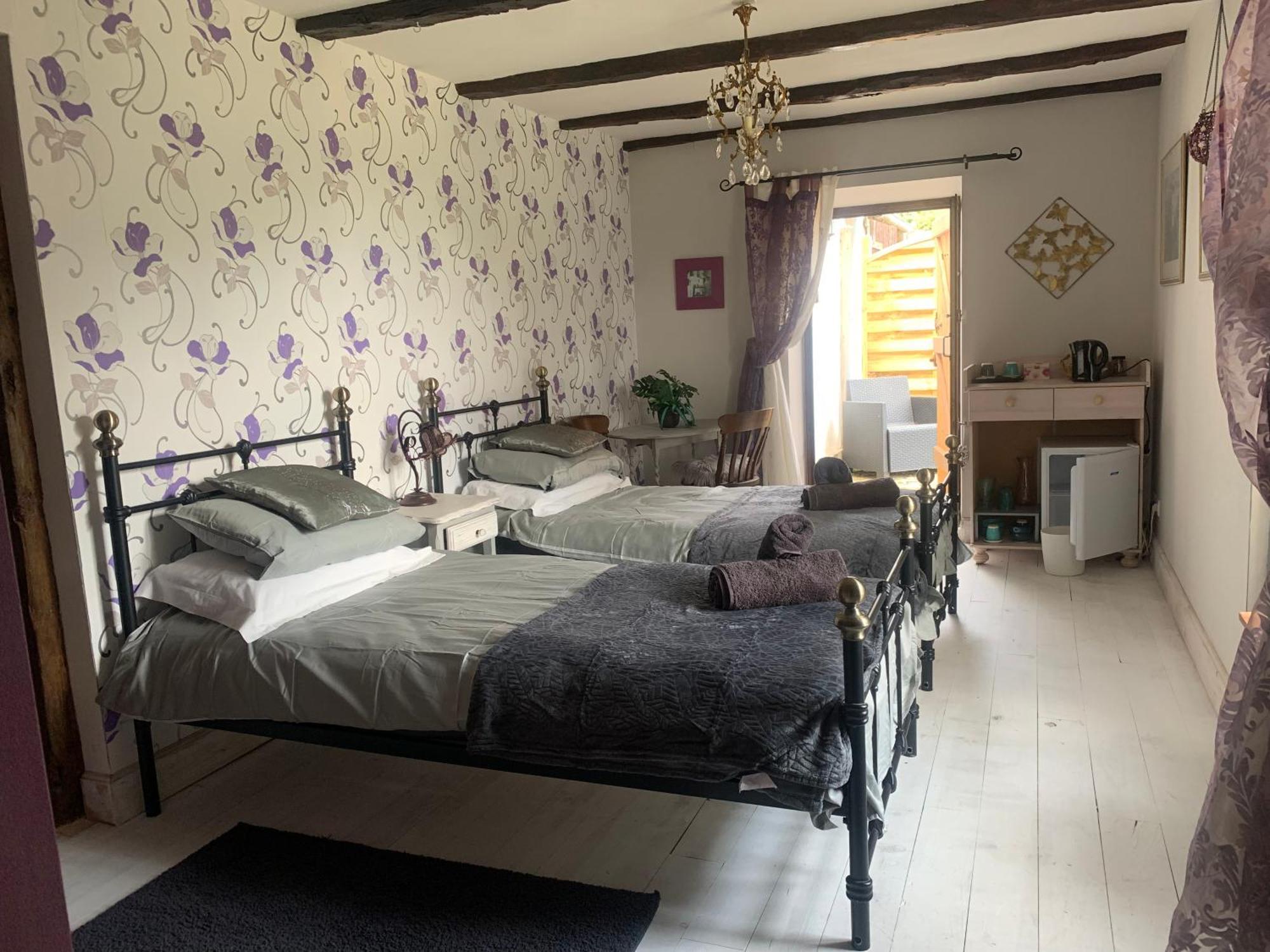 Bay Tree Corner Bed & Breakfast Saint-Bazile Bagian luar foto